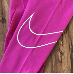 ❌ SOLD 🚫 Pink Nike Full Length Leggings